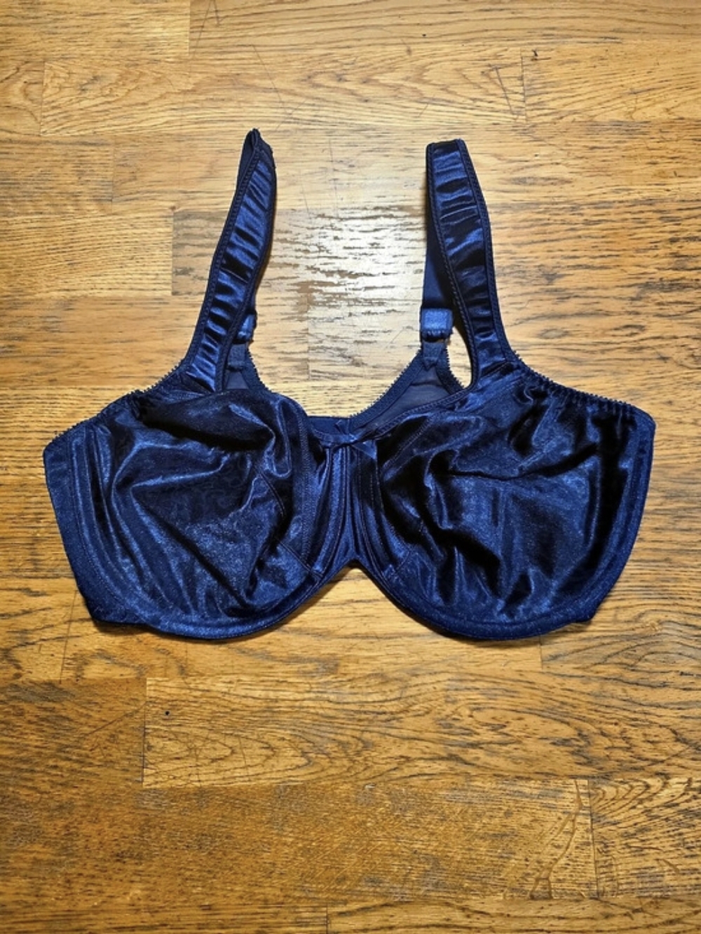 Bali Satin Tracings Minimizer Underwire Bra Navy 36D